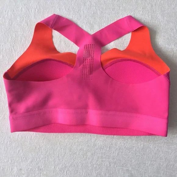 Reebok PureMove Size Small Sports Bra in Proud Pink Revolutionary Fabric - Picture 2 of 10